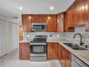 2810 N 46th Ave F655, Hollywood FL 33021