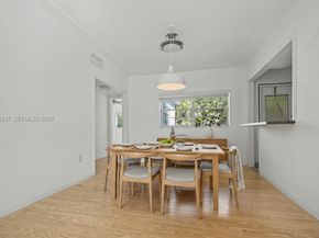 73 Edgewater Dr 3, Coral Gables FL 33133