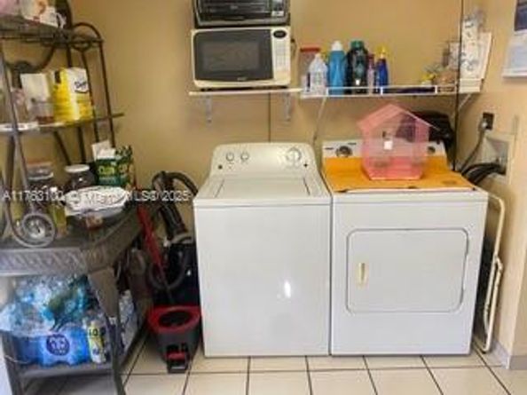 1925 SW 107th Ave 208, Miami FL 33165
