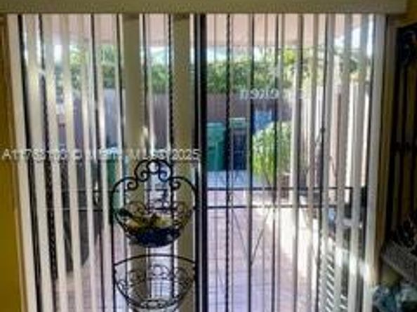 1925 SW 107th Ave 208, Miami FL 33165