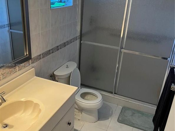 3551 NE 169th St 112, North Miami Beach FL 33160