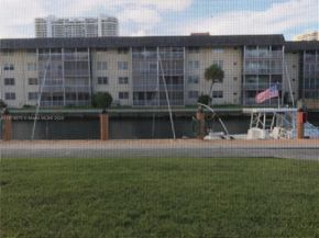 3551 NE 169th St 112, North Miami Beach FL 33160