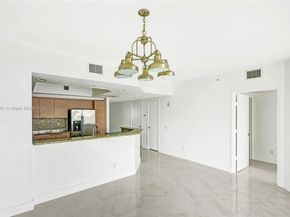 14951 Royal Oaks Ln 806, North Miami FL 33181
