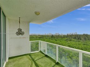 14951 Royal Oaks Ln 806, North Miami FL 33181