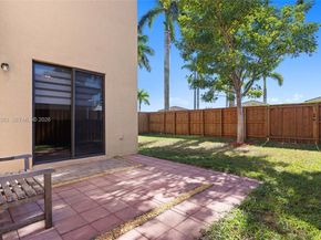 2380 NE 1st St, Homestead FL 33033