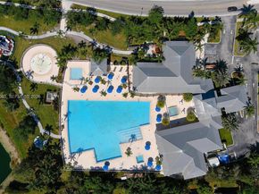 2380 NE 1st St, Homestead FL 33033