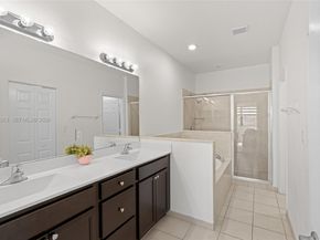 2380 NE 1st St, Homestead FL 33033