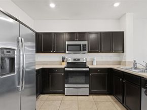 2380 NE 1st St, Homestead FL 33033