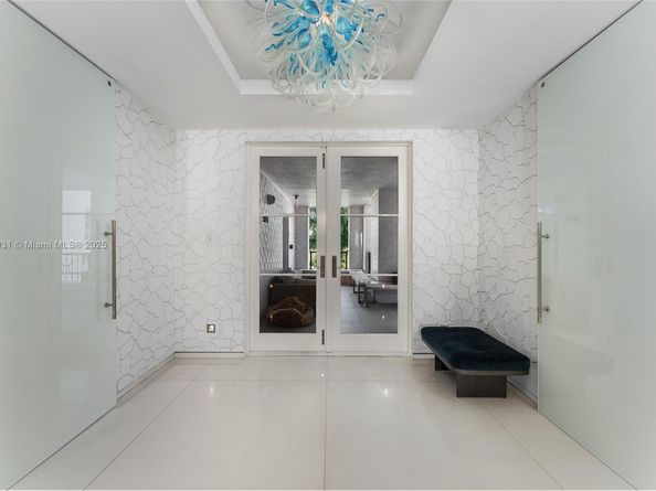 5134 Fisher Island Dr 5134, Miami Beach FL 33109