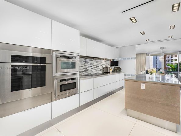 5134 Fisher Island Dr 5134, Miami Beach FL 33109