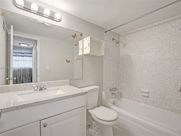 4250 Galt Ocean Dr 9C, Fort Lauderdale FL 33308