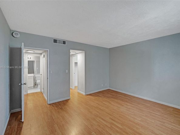 4250 Galt Ocean Dr 9C, Fort Lauderdale FL 33308