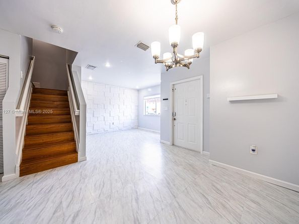 14036 SW 179th St, Miami FL 33177