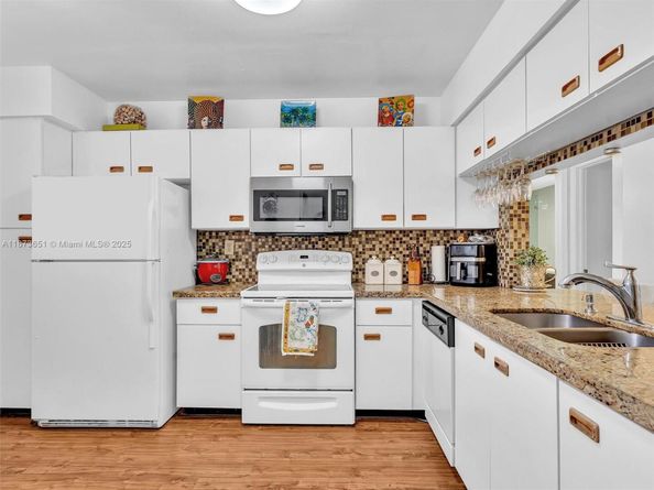 2524 NW 104th Ave 308, Sunrise FL 33322