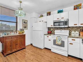 2524 NW 104th Ave 308, Sunrise FL 33322