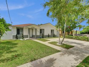 12254 SW 217th St, Miami FL 33170