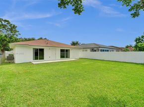 12254 SW 217th St, Miami FL 33170