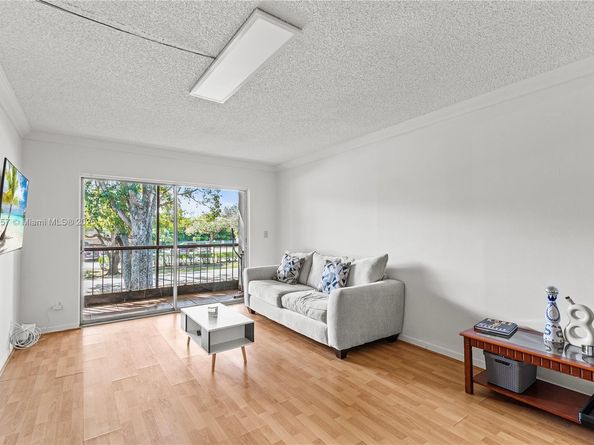 Undisclosed Address #A11905857, Coral Springs FL 33065