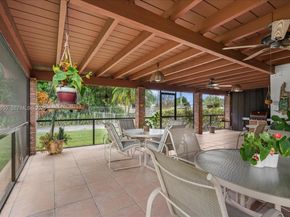 232 NW 15th St, Homestead FL 33030