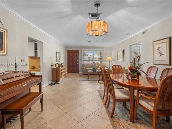 232 NW 15th St, Homestead FL 33030