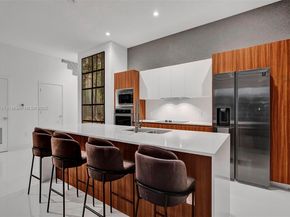 1801 NE 13th St 1823, Fort Lauderdale FL 33304