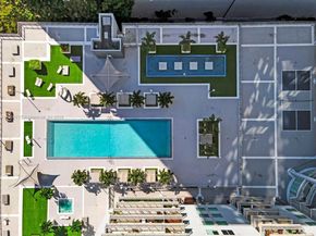 690 SW 1st Ct 2730, Miami FL 33130