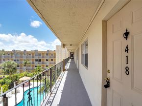 2145 Pierce St 418, Hollywood FL 33020