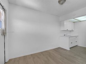 2145 Pierce St 418, Hollywood FL 33020