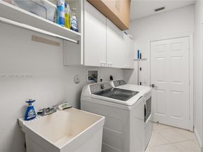 3706 Vista Way, Weston FL 33331
