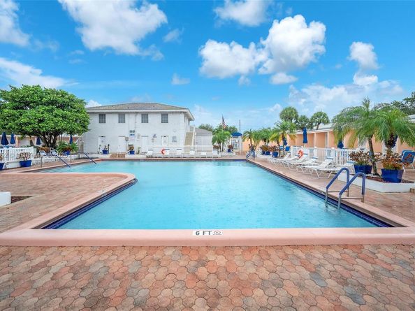 2171 NE 66th St 801, Fort Lauderdale FL 33308
