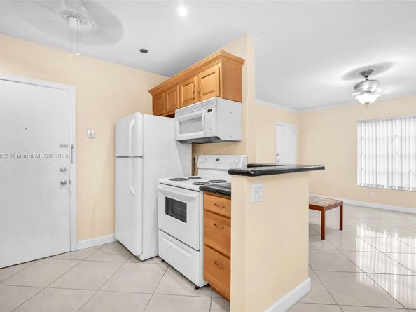 2171 NE 66th St 801, Fort Lauderdale FL 33308
