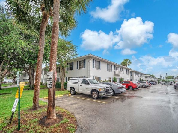 2171 NE 66th St 801, Fort Lauderdale FL 33308