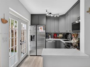 4525 NE 21st Ave 1, Fort Lauderdale FL 33308