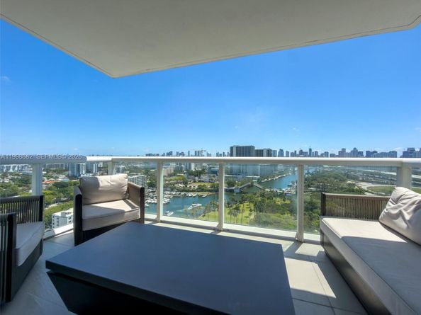 1861 NW S River Dr 2308, Miami FL 33125