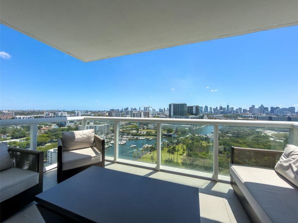 1861 NW S River Dr 2308, Miami FL 33125