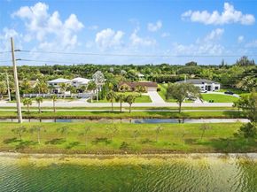 14040 SW 14th St, Davie FL 33325