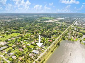14040 SW 14th St, Davie FL 33325