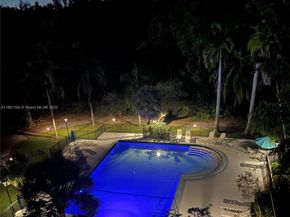 17890 W Dixie Hwy 314, North Miami Beach FL 33160