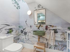 3747 Royal Palm Ave, Miami Beach FL 33140