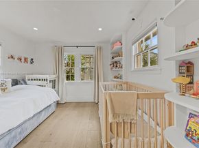 3747 Royal Palm Ave, Miami Beach FL 33140