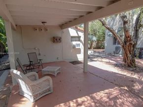 3050 Alton Rd, Miami Beach FL 33140