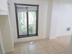 3050 Alton Rd, Miami Beach FL 33140