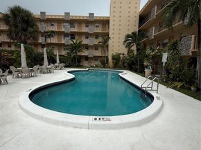 2145 Pierce St 118, Hollywood FL 33020