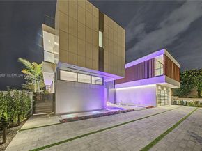 1400 W Lake Dr, Fort Lauderdale FL 33316