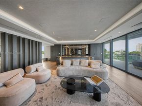 1400 W Lake Dr, Fort Lauderdale FL 33316