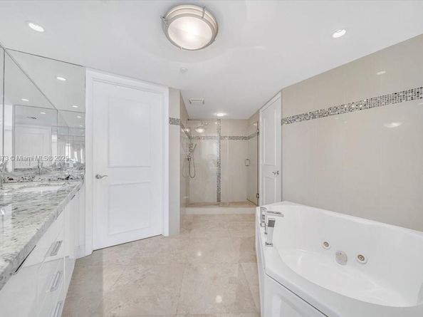 18911 Collins Ave 1903, Sunny Isles Beach FL 33160