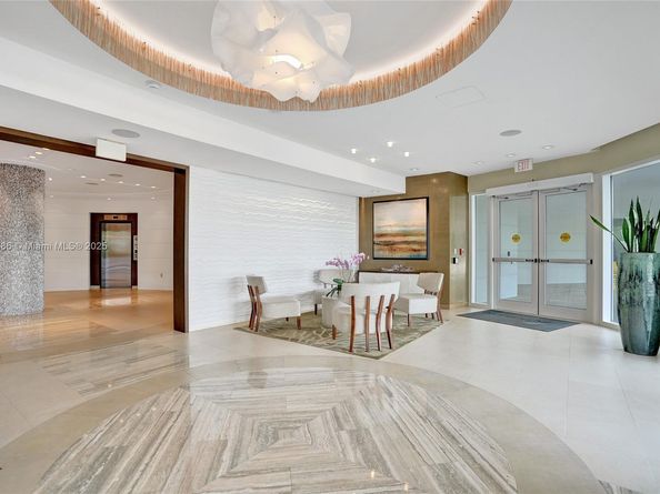 550 S Ocean Blvd PH5, Boca Raton FL 33432