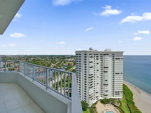 550 S Ocean Blvd PH5, Boca Raton FL 33432