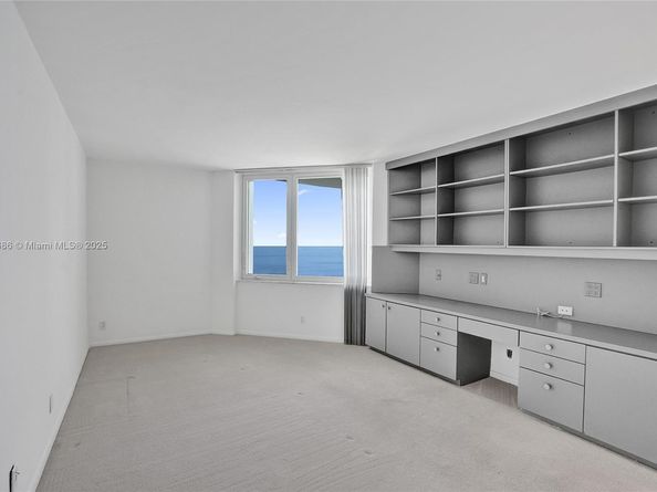 550 S Ocean Blvd PH5, Boca Raton FL 33432