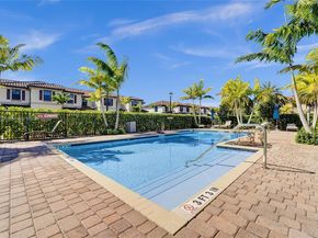 5013 Vulcan Way, Davie FL 33314